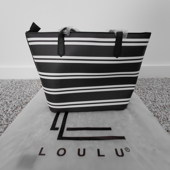 Loulu Black and White Striped Tote Bag - Picture 4 of 8
